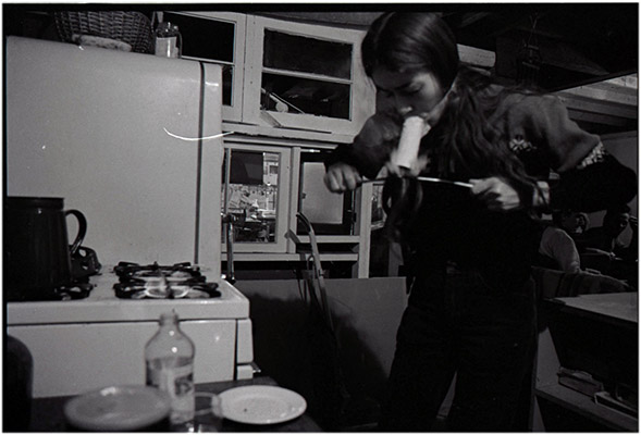 Annastacia McDonald hot knifing, Video Inn, 1977,
Courtesy of Paul Wong